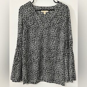 Michael Kors Bell Sleeve Leopard Print V Neck Top Blouse Black & Grey Cheetah